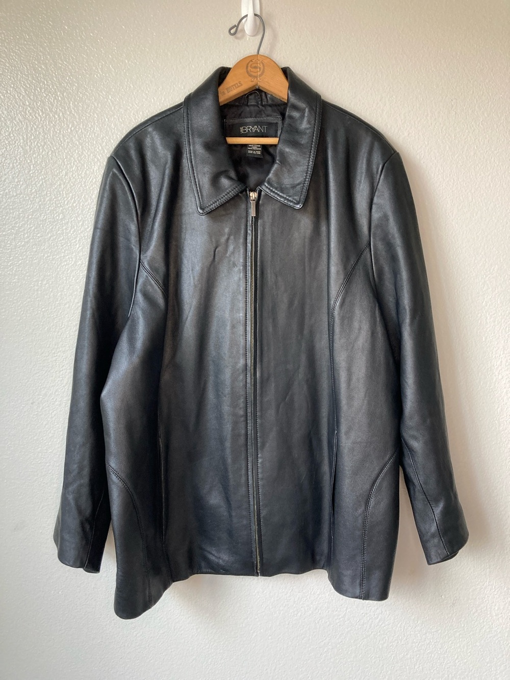 Lane Bryant Genuine Leather jacket 90s retro sleek Minimalist edgy Plus sz 26 28